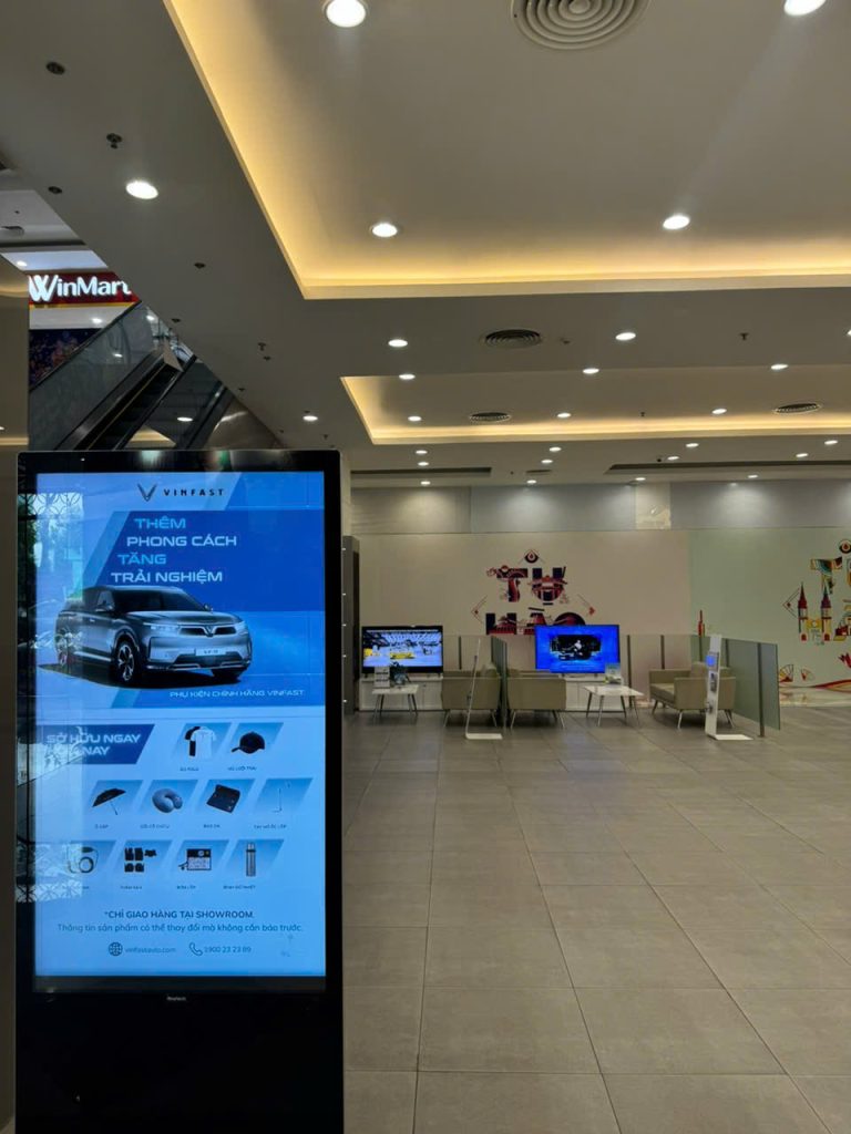 Showroom Vĩnh Long thiết kế sang trọng, thanh lịch