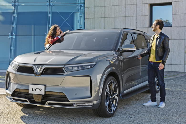 VinFast VF9 Eco