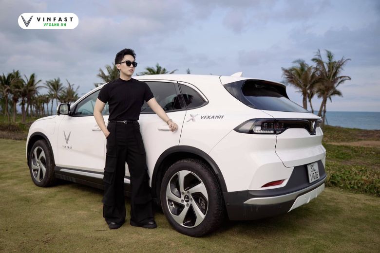 "MC của các hoa hậu" Phan Trung Hậu: "VF8- Khi sự tinh tế không cần lời giới thiệu" 2 319