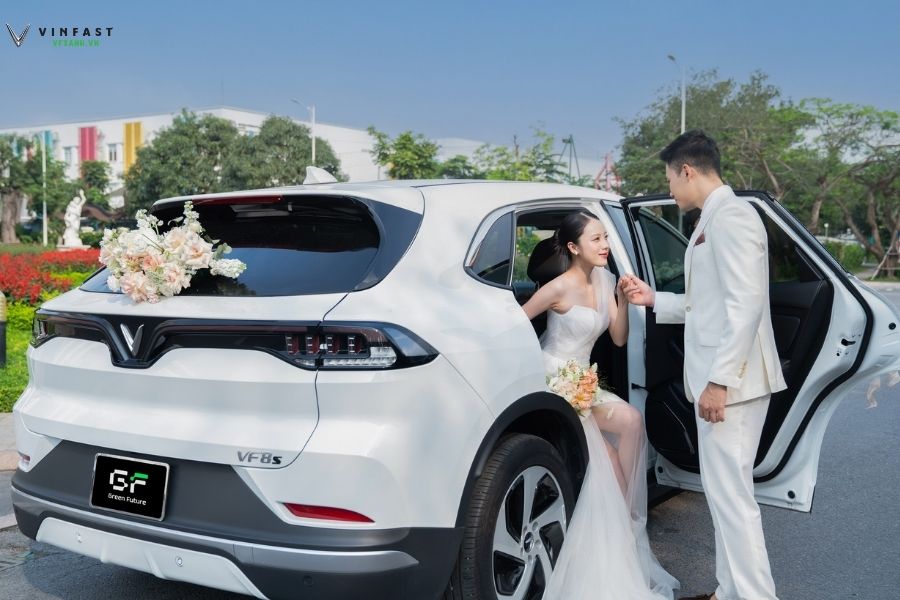 Thuê xe cưới điện cùng Green Future: Đón nàng về dinh chỉ từ 1,26 triệu đồng 2 420
