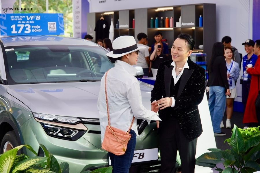 VinFast VF 8 lăn bánh tại TP.HCM: Trải nghiệm thực tế và cơ hội sở hữu 9 Loc Blog Xe 76