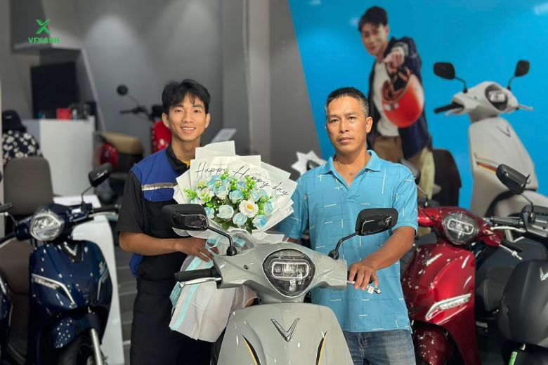 Lộ trình hạn chế xe máy xăng: Cuộc chơi đã bắt đầu, các hãng xe tăng tốc "điện hóa" 4 26